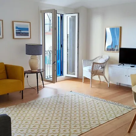 Portu Zarra Apartman *